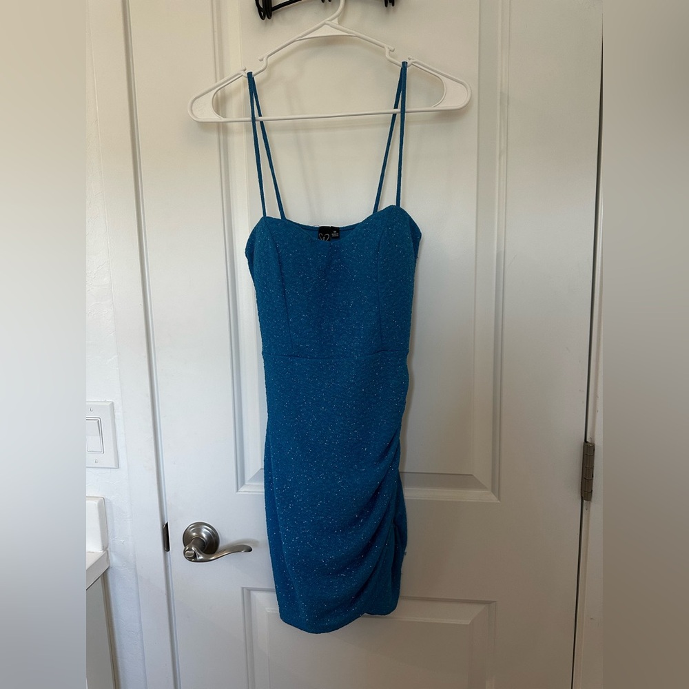 Elegant Blue Spaghetti Strap Homecoming Dress